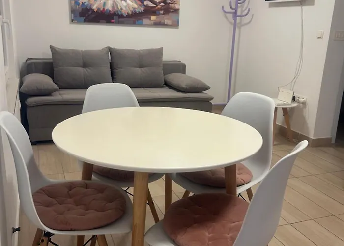 Апартаменты L&a