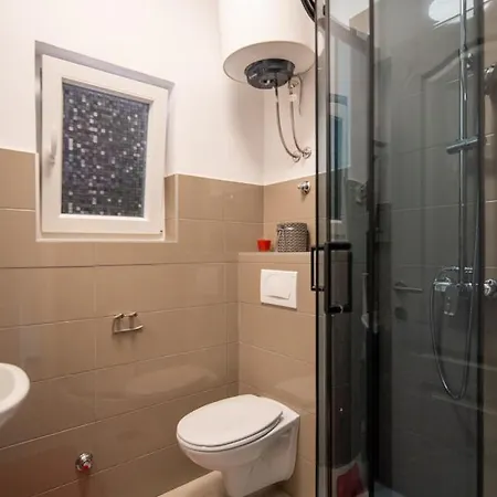 L&a * ビオグラード・ナ・モル