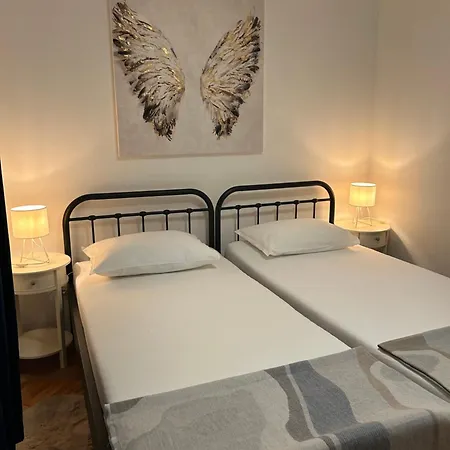 Apartamento Apartments L&A *