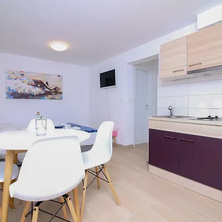 Apartments L&A *