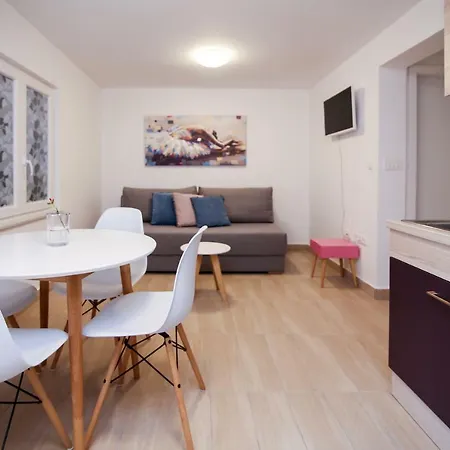Apartments L&A * Biograd Na Moru
